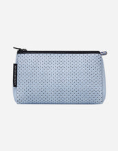 Load image into Gallery viewer, Guise tote bag in super fade denim print
