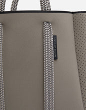 Load image into Gallery viewer, City North South tote in smoke
