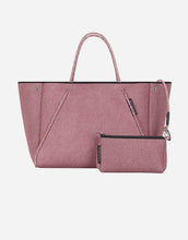 Load image into Gallery viewer, Guise tote bag in washed rose denim print
