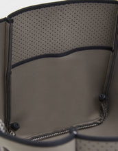 Load image into Gallery viewer, City 360 tote in smoke
