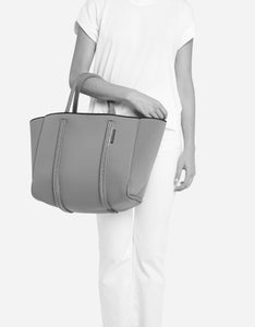 City East West tote in pewter