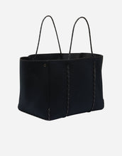 Load image into Gallery viewer, Escape™ tote in highlight fleck black
