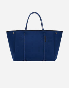 Escape™ tote in navy with blended rope