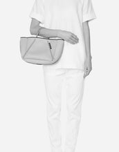 Load image into Gallery viewer, Petite guise tote bag in dark denim print
