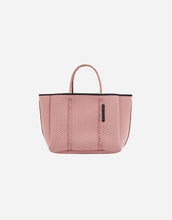 Load image into Gallery viewer, Petite escape tote bag in salmon
