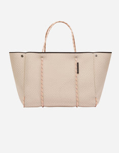 Escape™ tote in blush