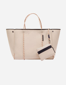 Escape™ tote in blush