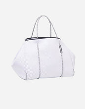 Load image into Gallery viewer, Escape™ tote in white with blended rope
