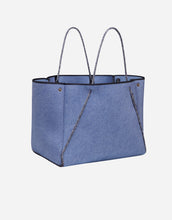 Load image into Gallery viewer, Guise tote bag in fade denim print
