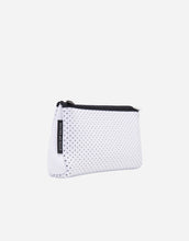 Load image into Gallery viewer, Petite escape tote bag in white
